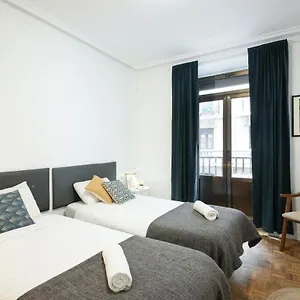 Apartamento Espacioso, Moderno Y A Pie De Playa Zurriola, San Sebastián